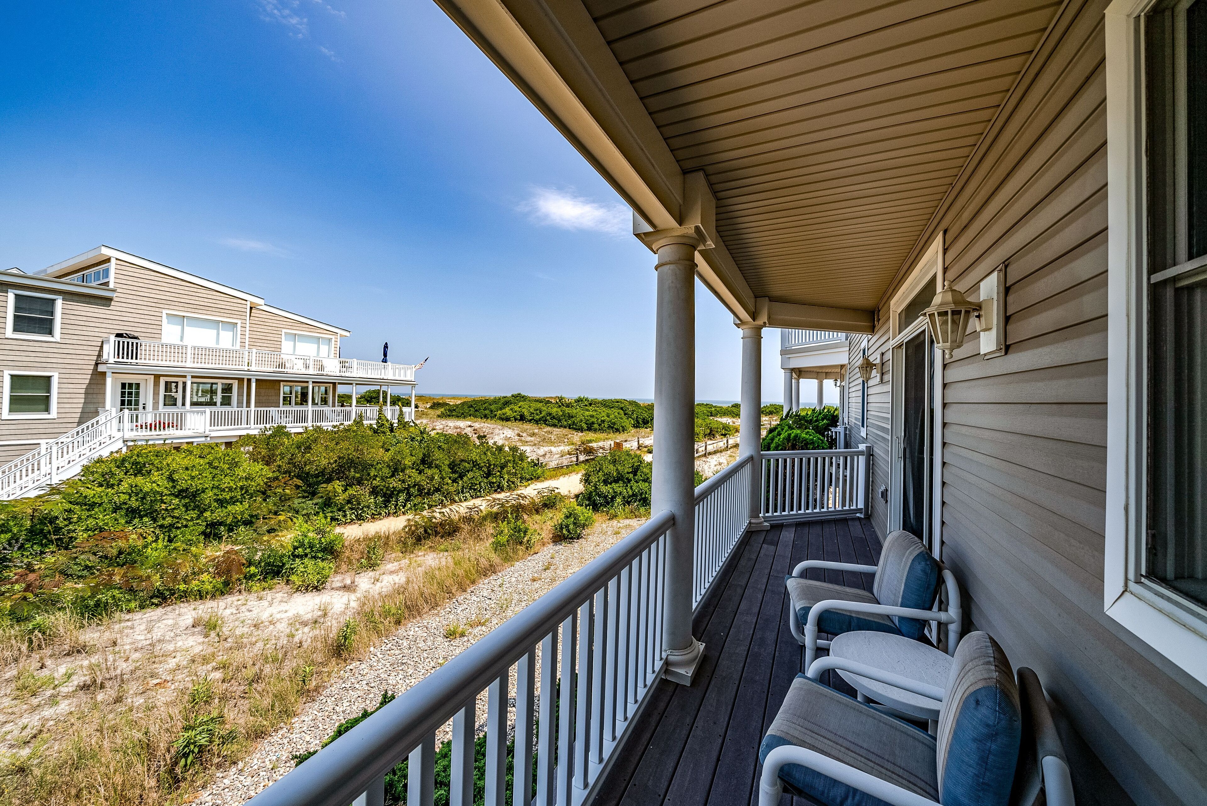 Beachfront 4BR 4BATH Condo with Panoramic Ocean View Deck