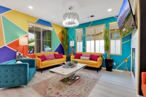 Smart-TV, Kamin, Tischfußball