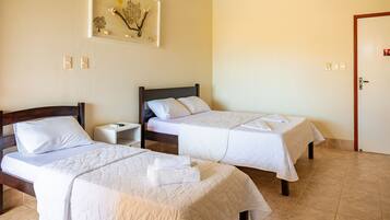 Quarto Deluxe Com Varanda | 1 chambre, bureau, Wi-Fi gratuit, draps fournis