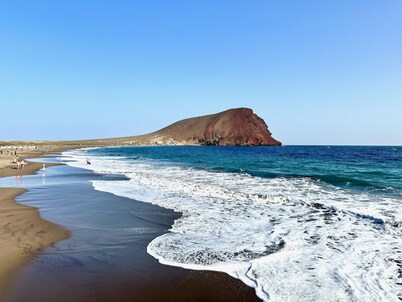 250m to Beach, Family Pools, Fiber Wi-Fi