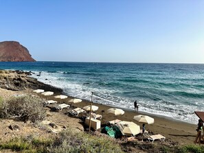 Am Strand, Strandtücher