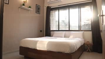 3 bedrooms, WiFi, bed sheets