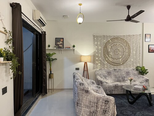 Seaside Getaway with Party Pad
