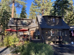 Exterior - Enchanting Old Tahoe Cabin! Ski Lease. (Carnelian Bay)