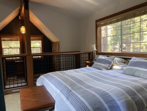 3 bedrooms, iron/ironing board, WiFi, bed sheets - Enchanting Old Tahoe Cabin! Ski Lease. (Carnelian Bay)