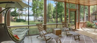 Lake front home, private dock, pet friendly
