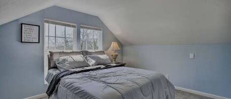 4 Schlafzimmer, Bügeleisen/Bügelbrett, kostenloses WLAN, Bettwäsche