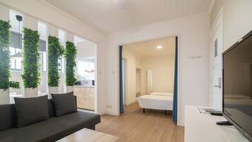 Phòng 2 giường đơn tiện nghi đơn giản | Khu phòng khách