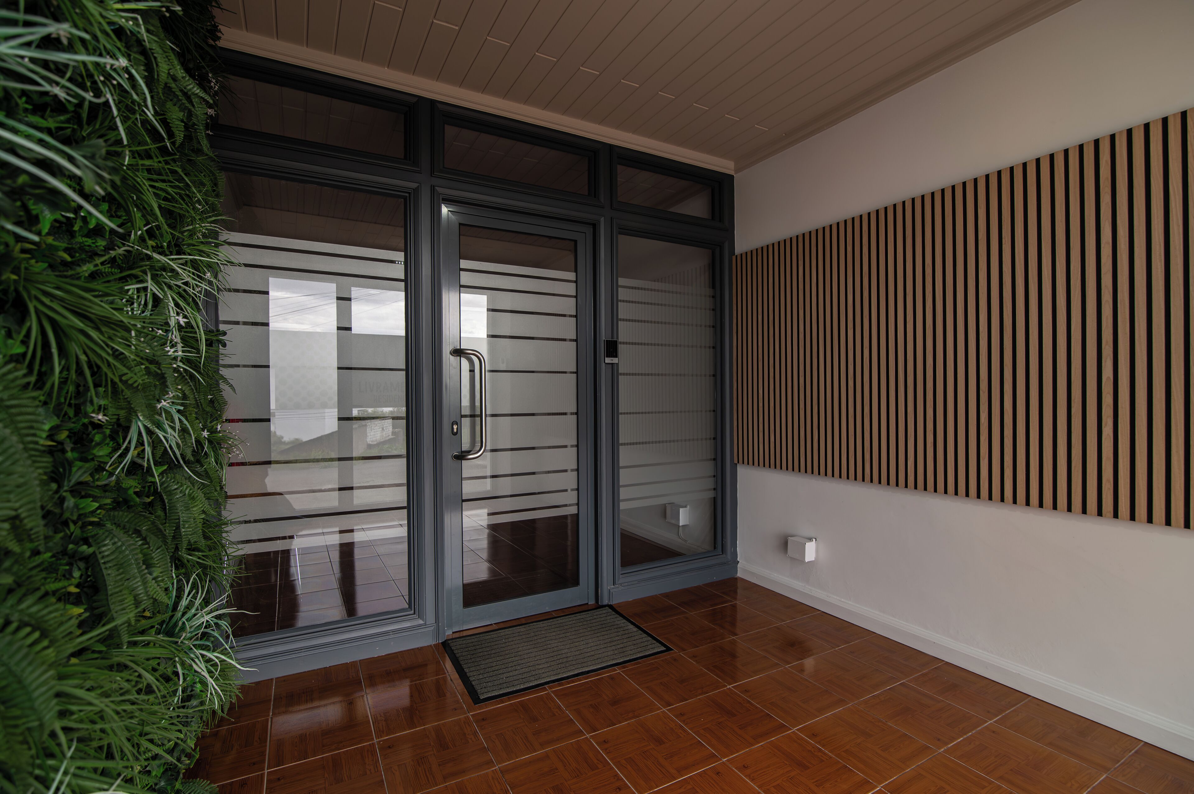 Entrada de la propiedad