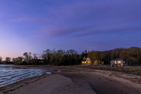 Am Strand, Liegestühle