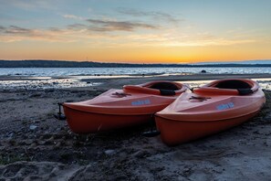 Am Strand, Liegestühle
