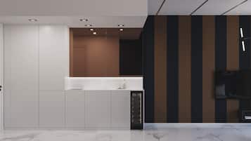 City Apartment | Private kitchenette | Full-sized fridge, microwave, stovetop, dishwasher