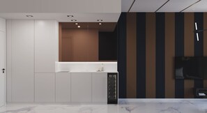 Departamento urbano | Cocineta privada | Refrigerador con congelador, microondas y parrilla de estufa 