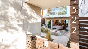 Unclassified image, 5 of 31, button - Upscale Home in Lohi with Theater, Stunning Views, Fire Pit & Hot Tub (Denver)