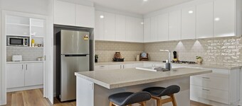 Rosella Retreat short walk to Lake Mulwala and the main street of Yarrawonga