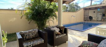 Sobrado - Px JK 5 quartos e 3 suites