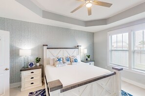 3 habitaciones, tabla de planchar con plancha y acceso a internet 