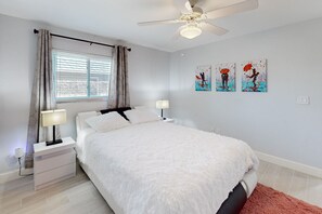 4 chambres, fer et planche à repasser, accès à Internet, literie fournie