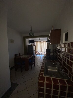 Fridge, microwave, stovetop, toaster