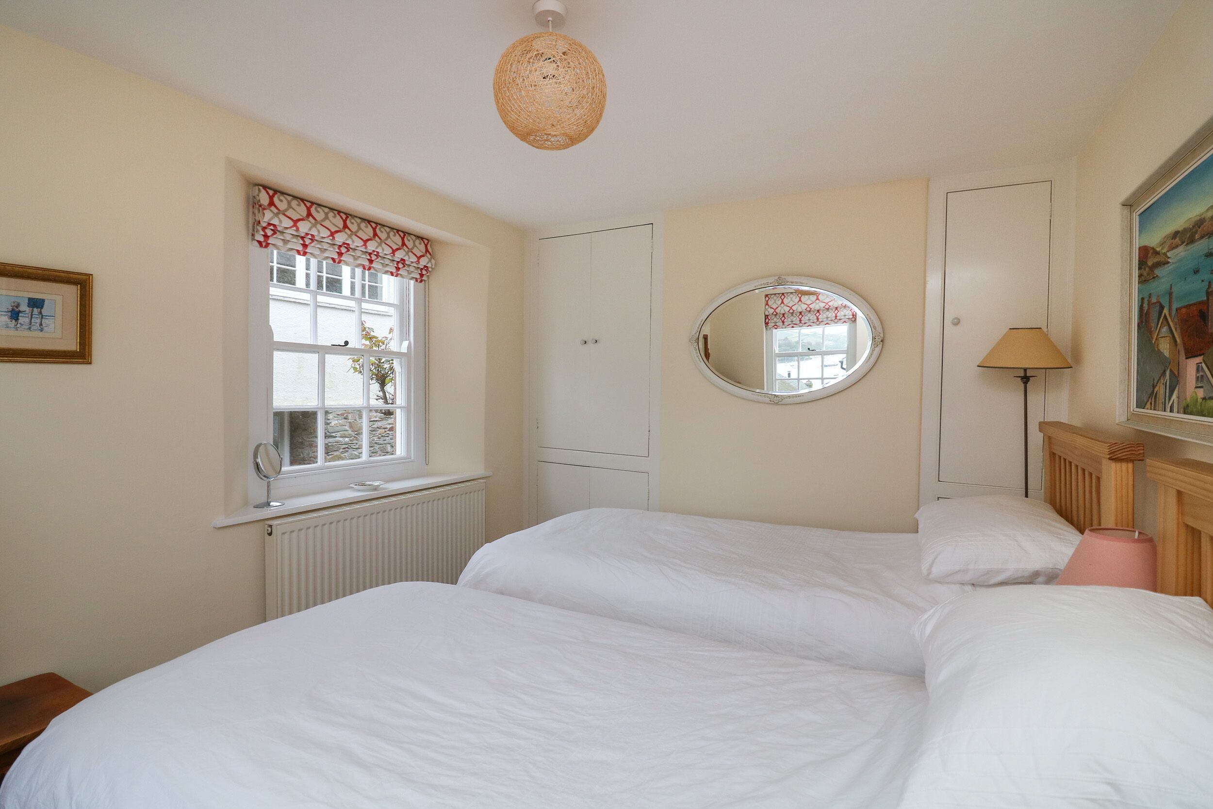 3 bedrooms, individually decorated, individually furnished, free WiFi