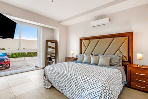 1 bedroom, iron/ironing board, Internet, bed sheets - Resort condo with balcony, scenic view, rooftop pool, & well-equipped kitchen (Puerto Vallarta)