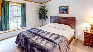 3 bedrooms, WiFi, bed sheets