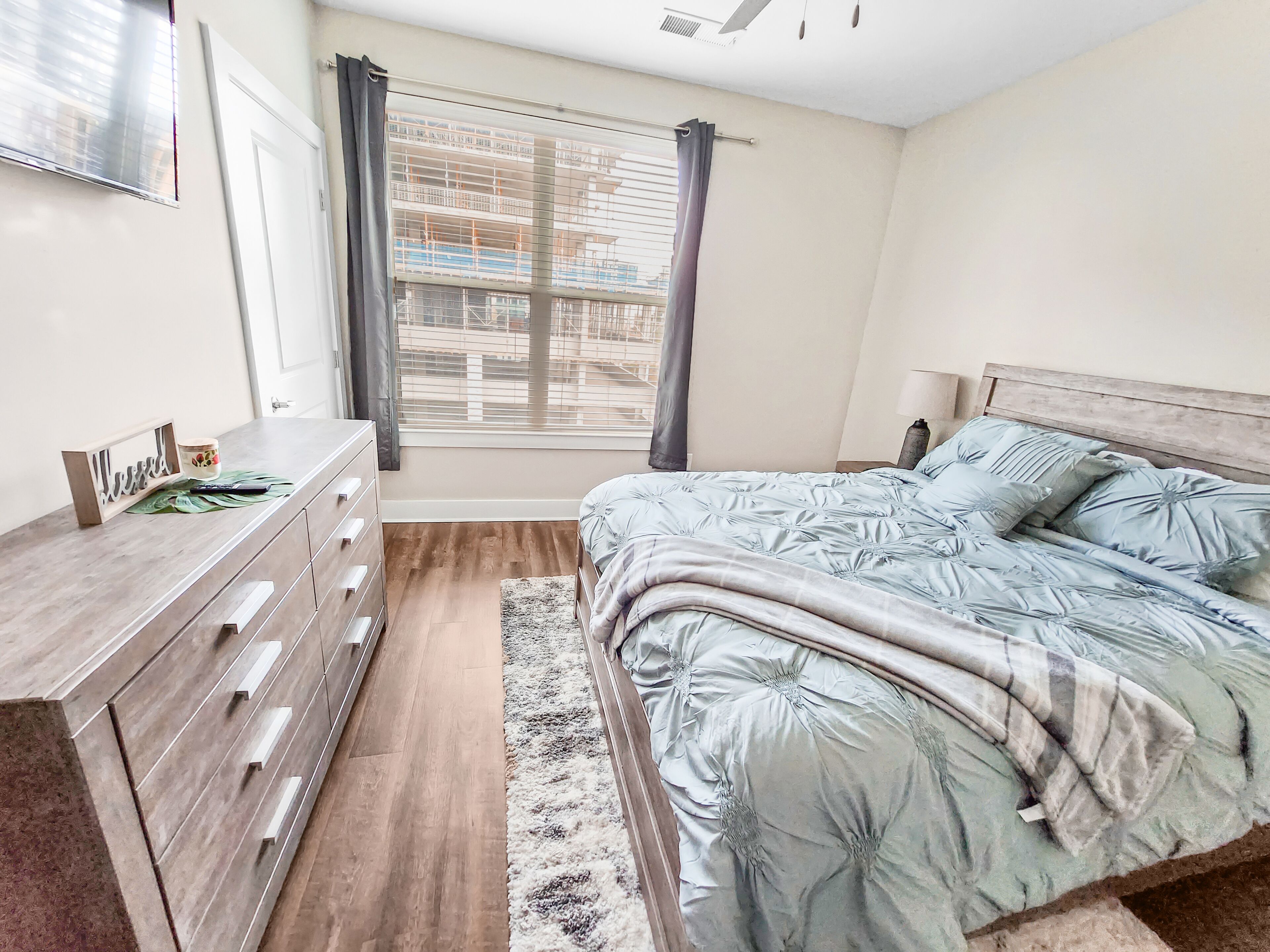 New! Luxury Apartment in Downtown Nashville!