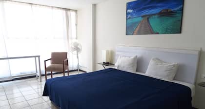 Hotel Llanito