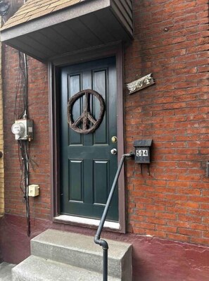 Exterior detail - Historic Deutschtown Row House (Pittsburgh)