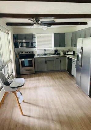 Private kitchen - Sailor’s Point @ Midlake (Harrodsburg)