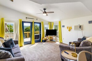 TV - Secluded lakefront home with dock, fire table, lake views, & streaming (Gravois Mills)