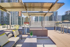 Terrace/patio - Rooftop w/ Views: Modern Little Italy Townhome (San Diego)
