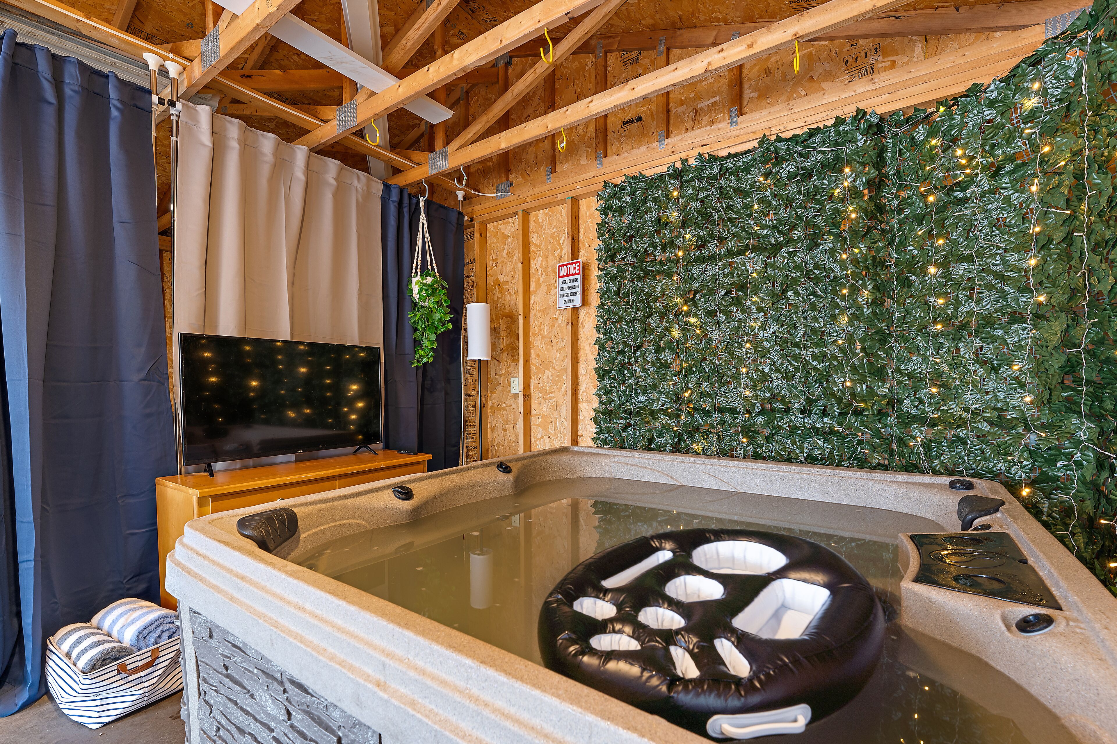 Hot tub, Selfie Wall, 5 min to Mall of America & Airport