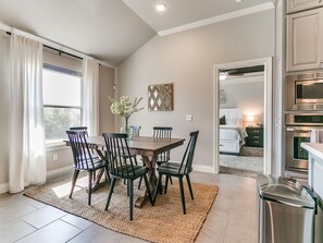 Dining - Exquisite Escape in Moore! (Moore)