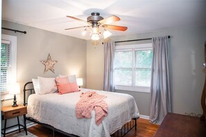 2 sovrum, resesäng och wi-fi