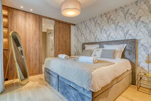 1 室のベッドルーム、アイロン / アイロン台、WiFi (無料)、ベッドシーツ