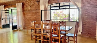 LindaVista Taxco, PuebloMágico, vista panorámica, estacionamiento, 10min zócalo