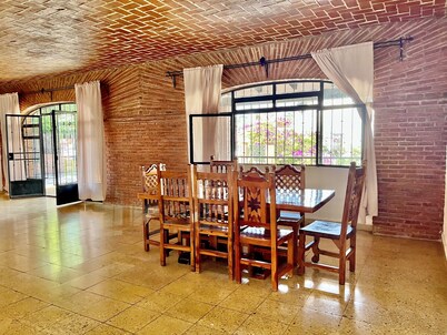 LindaVista Taxco, PuebloMágico, vista panorámica, estacionamiento, 10min zócalo