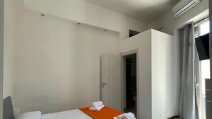 Superior Studio Suite | Select Comfort beds, in-room safe, desk, soundproofing - Guest house Bosco (Palermo)