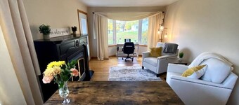 Tranquil lake house retreat at Washademoak Lake close to ATV trails