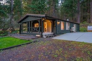 صورة غير مصنفة، 2 من 39، زرّ