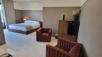 1 bedroom, iron/ironing board, WiFi