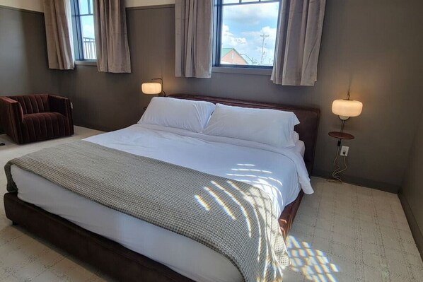 Tabla de planchar con plancha y wifi