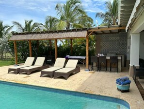 Pool - House on the beach with private pool (Cartagena)