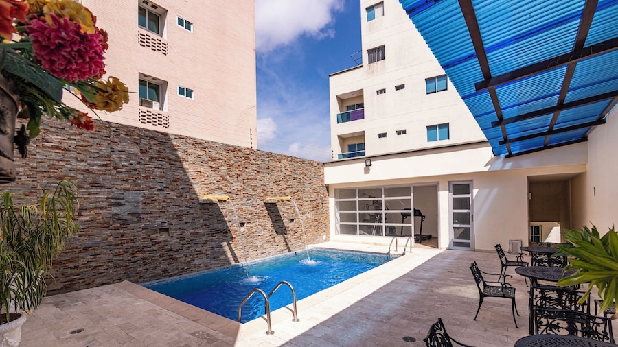 Hotel Continental Plaza