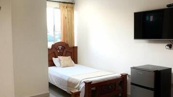 Standard Triple Room | Bed sheets