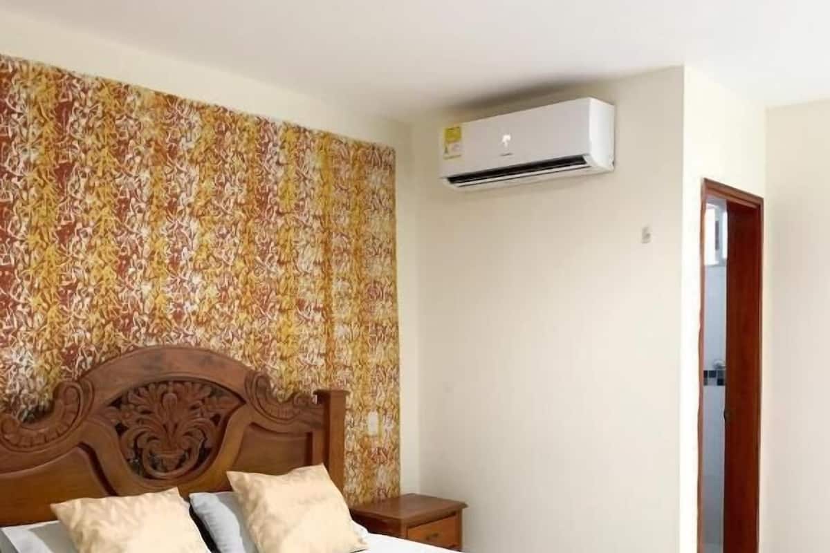 Standard Triple Room | Bed sheets