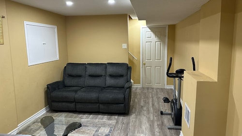 1 bedroom basement suite with spacious living room and laundry, no kitchen. 