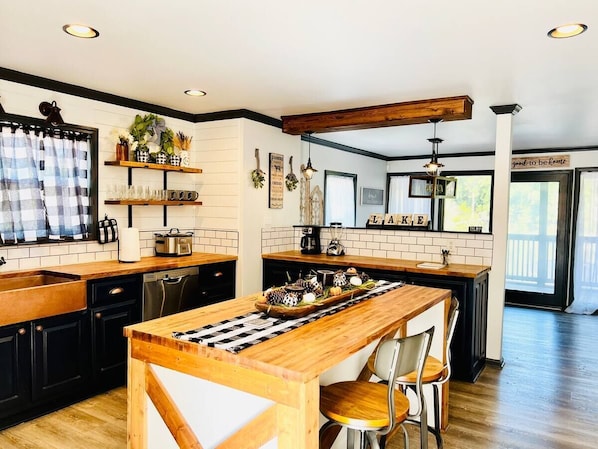 Private kitchen
