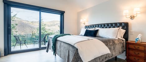 4 Schlafzimmer, Bügeleisen/Bügelbrett, kostenloses WLAN, Bettwäsche